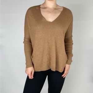 BABATON Baylor Wool Linen Blend Pocket V Neck Sweater Brown